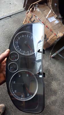 passat 1,9 dizel 2003 model gösterge paneli
